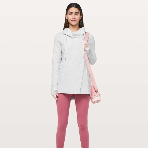 Lululemon Coast Easy Wrap- Heathered Grey Athletic Jacket- Size 4 - Picture 12 of 14